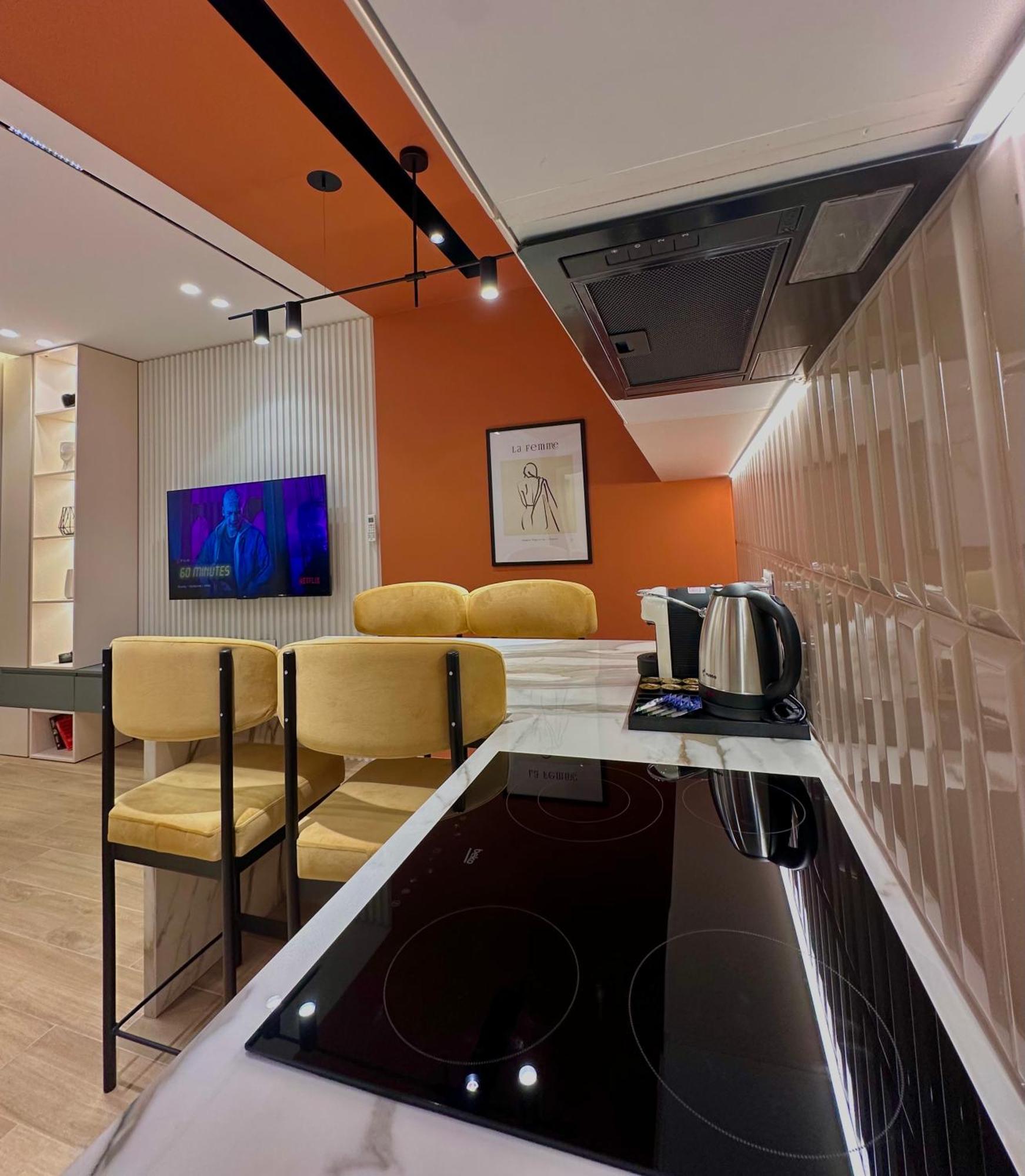 Luxurious Dreamy Seaside Apartment Драч Екстериор снимка